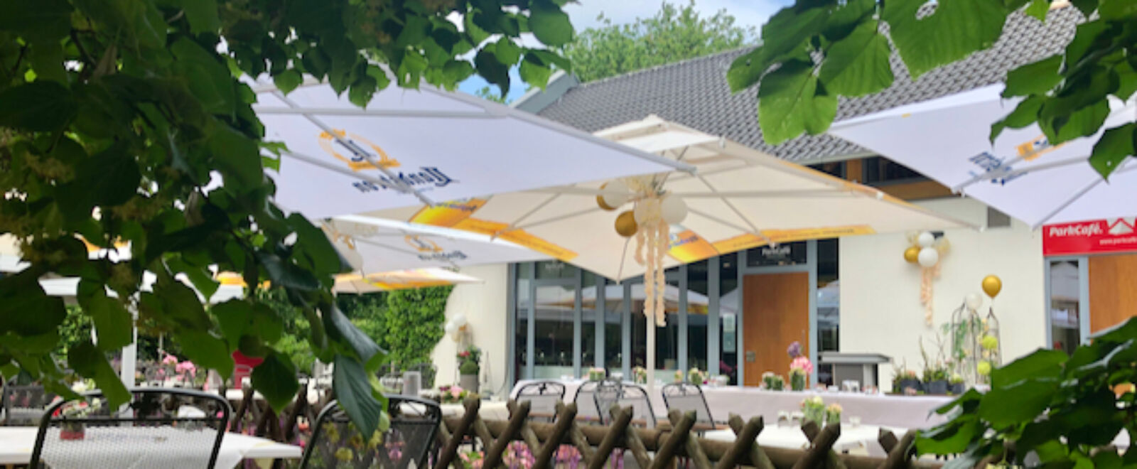 ParkCafé_Terrasse_Juni_2021